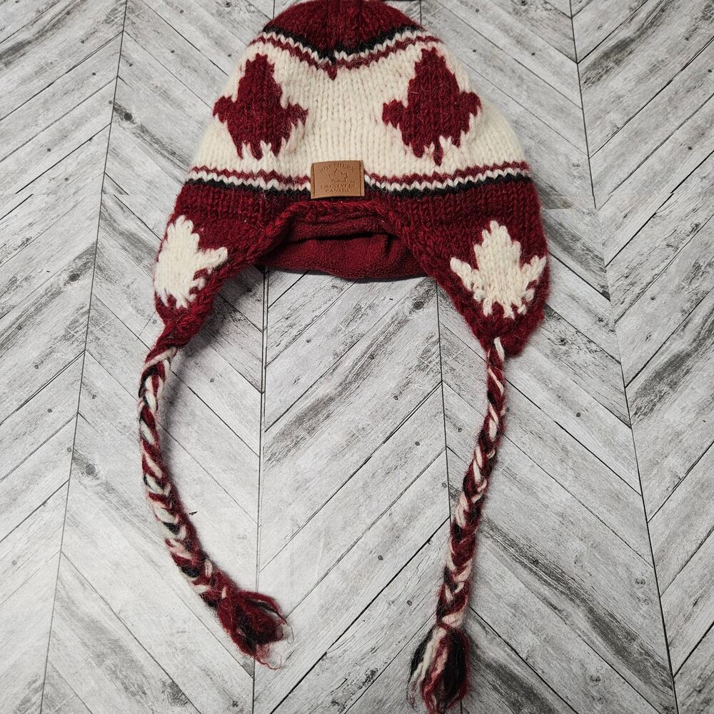Norther Lifestyles Canada Chullo Beanie Maple Leaf Red Wool Youth Big Kid Women